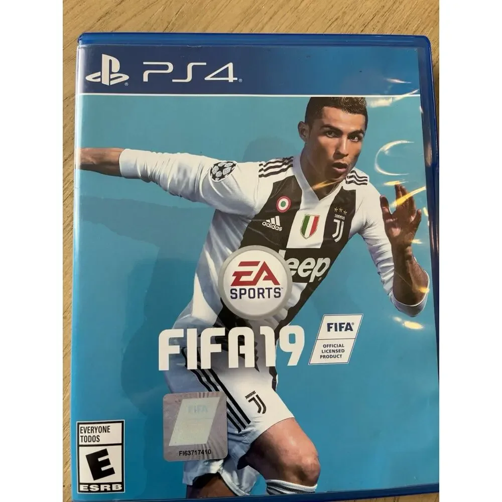EA SPORTS FIFA 19 Soccer Sports (FIFA Series) Sony PlayStation 4 PS4 E